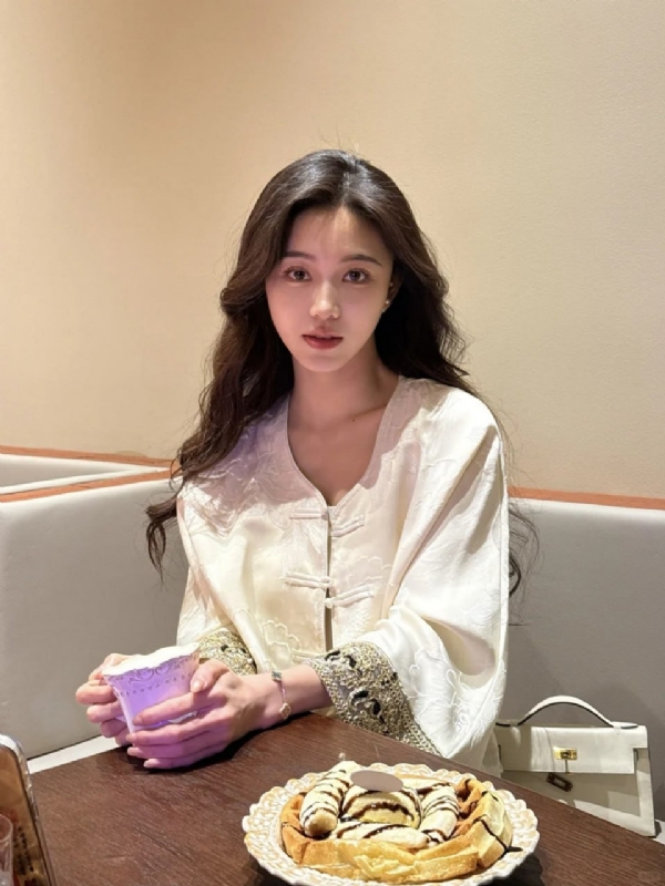 Anna的第二张照片--香港女同性恋服务网